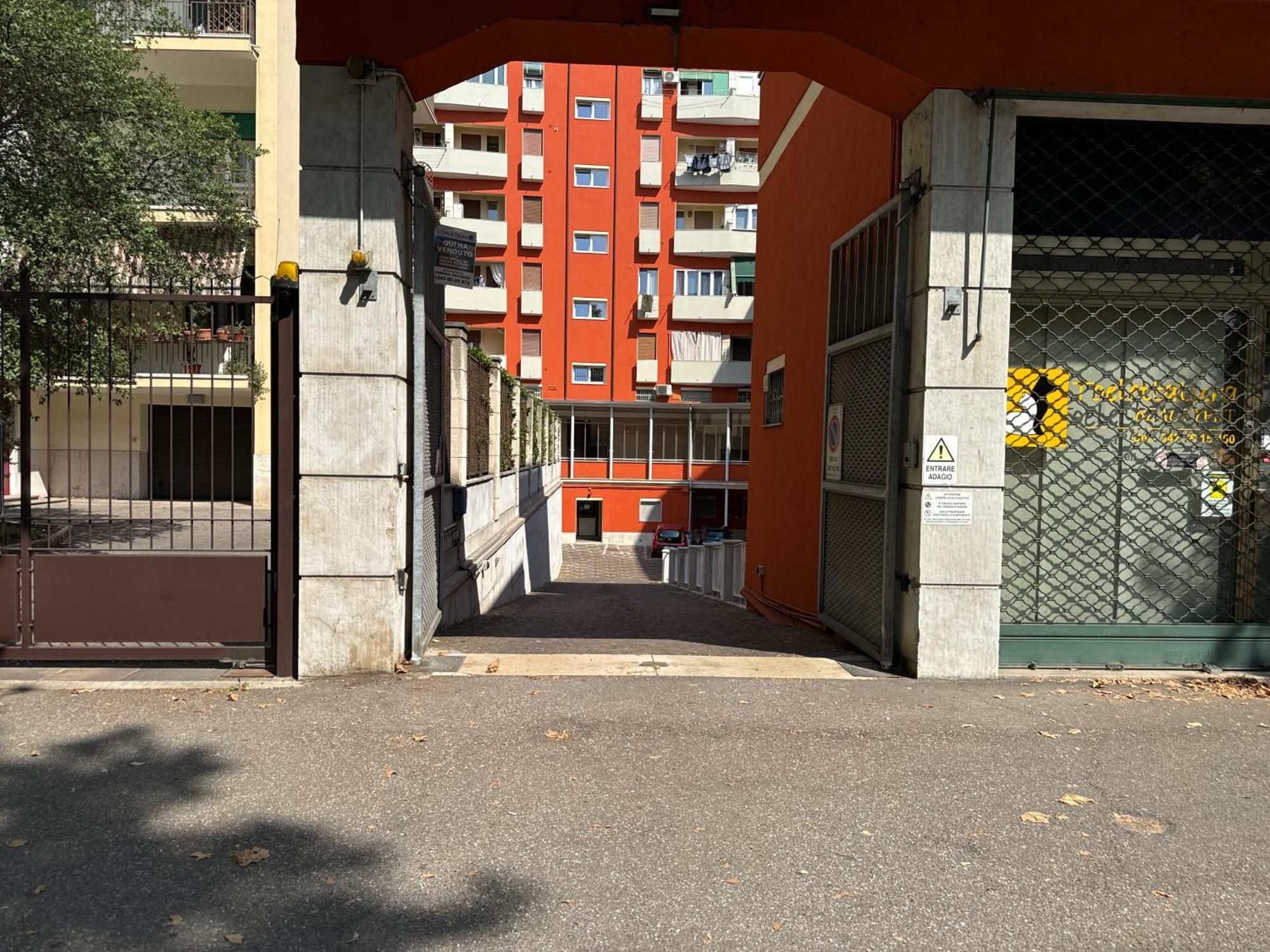 Casa Vacanza Elena Верона Экстерьер фото